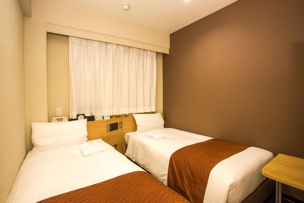 Via Inn Shin Osaka West Eksteriør bilde