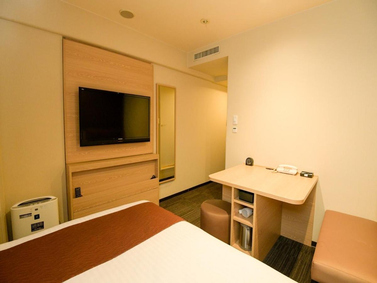 Via Inn Shin Osaka West Eksteriør bilde