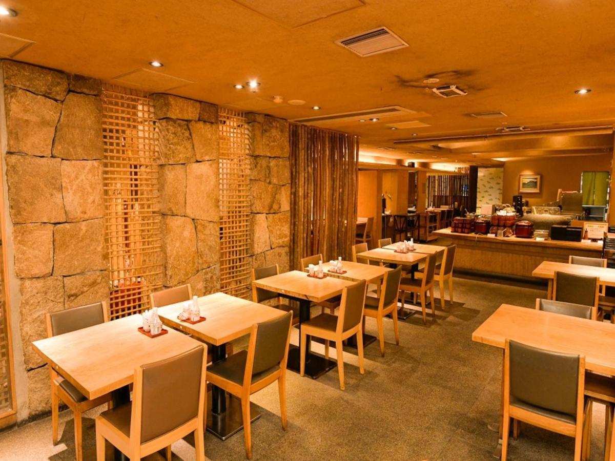Via Inn Shin Osaka West Eksteriør bilde