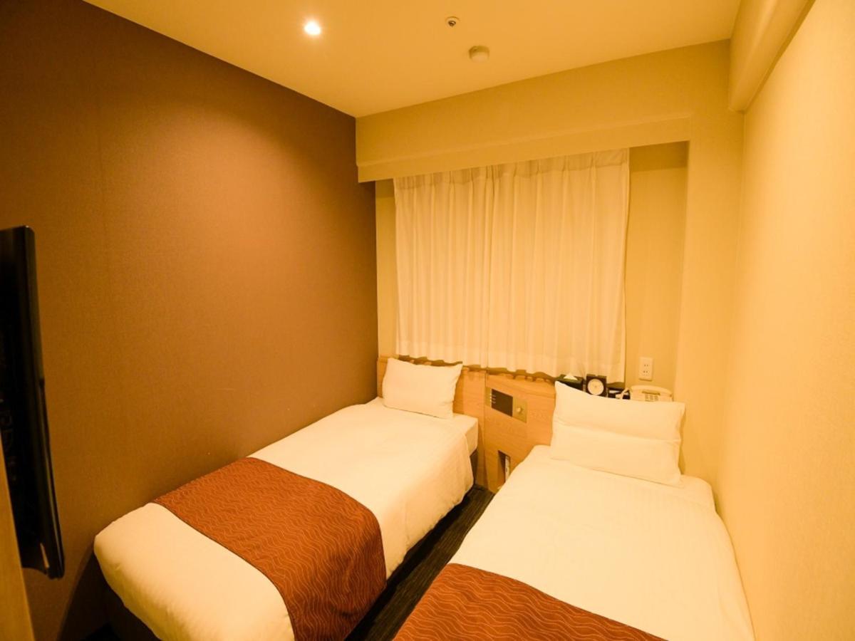Via Inn Shin Osaka West Eksteriør bilde